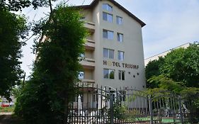 Triumf